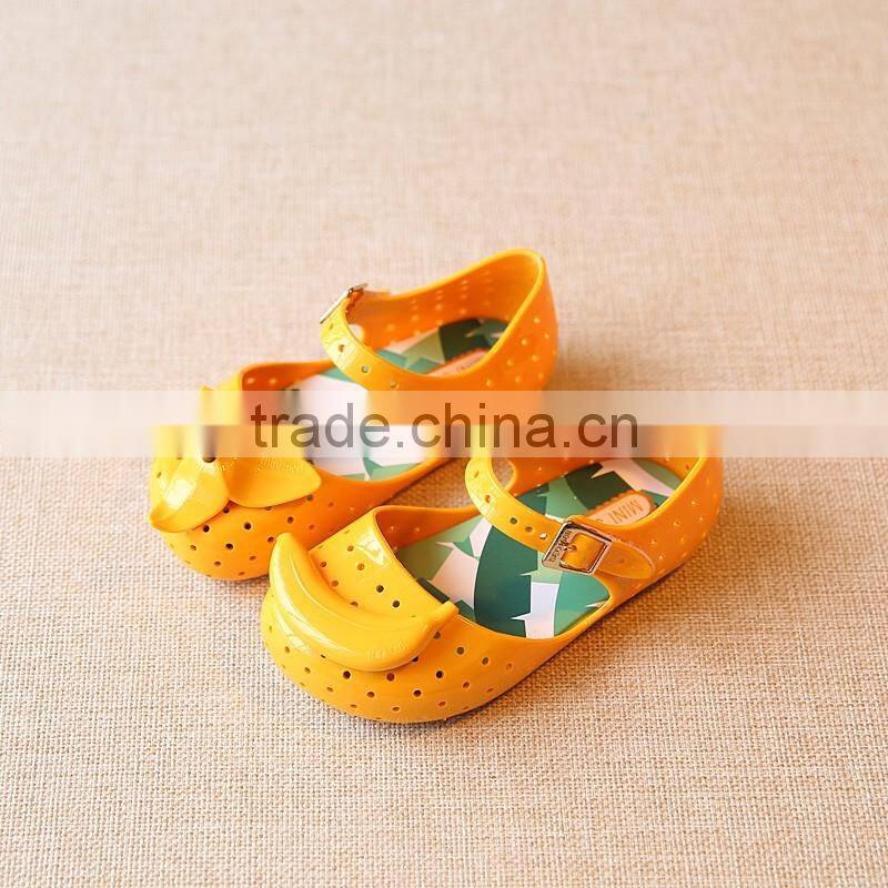 banana design mini melissa for girls, banana mini melissa