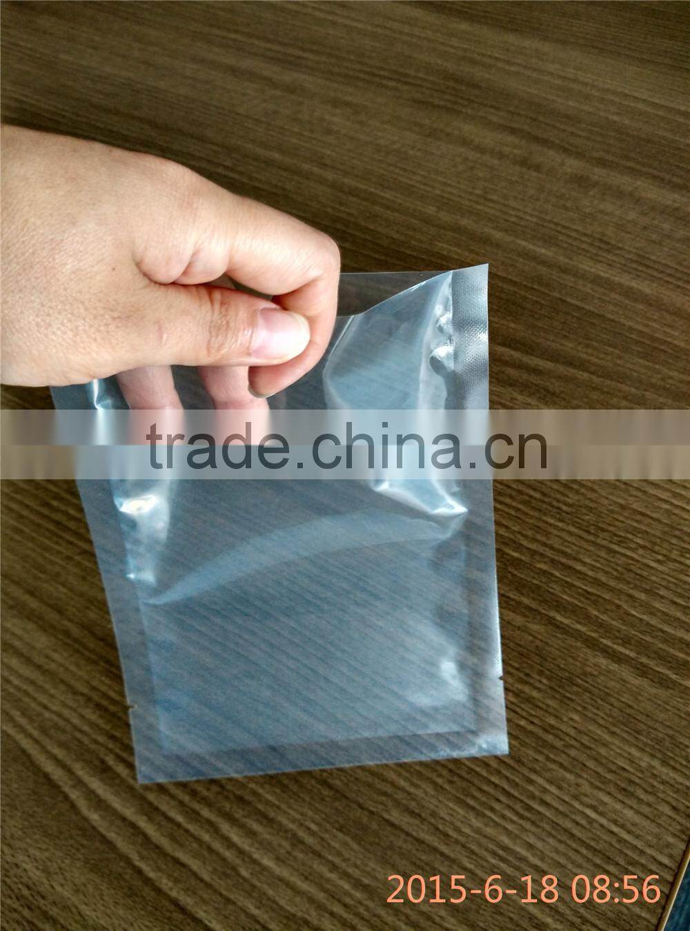 pull-resistant freezer storage bags with white writing stripe