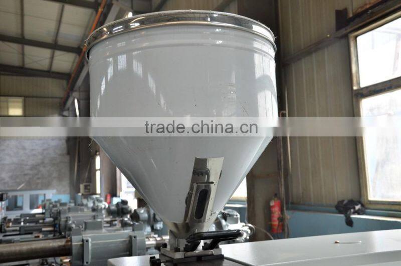 130Ton Plastic Injection Molding Machine