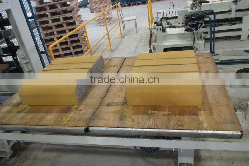 Cougar 2000A semi-automatic block making machine