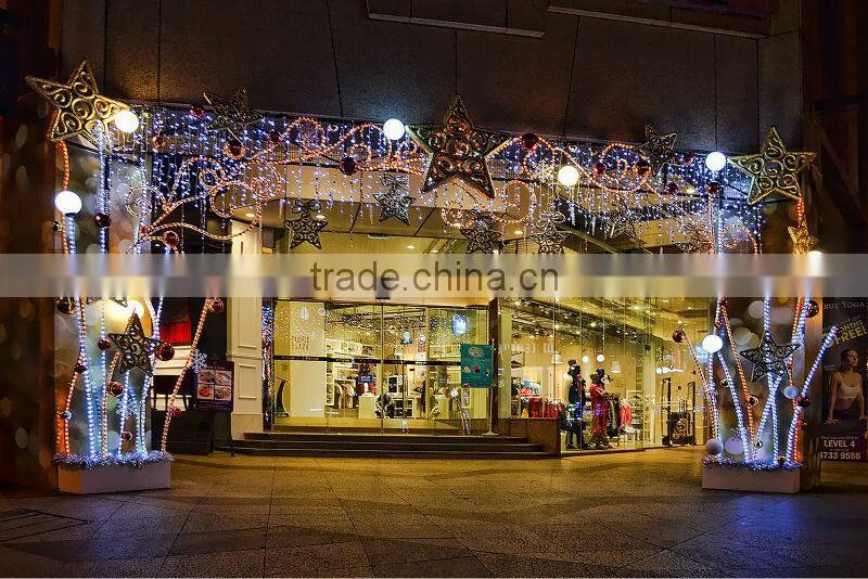 2014 Front door wall snowflake lights hang christmas decor