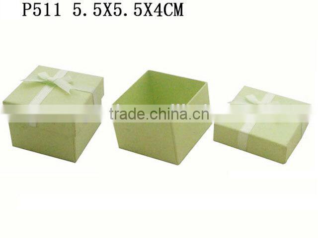 Custom Fancy Art Paper Gift Packaging Box with Bowknot Manufactures P511