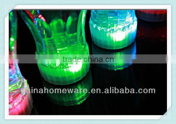 acrylic cups with lids and straws