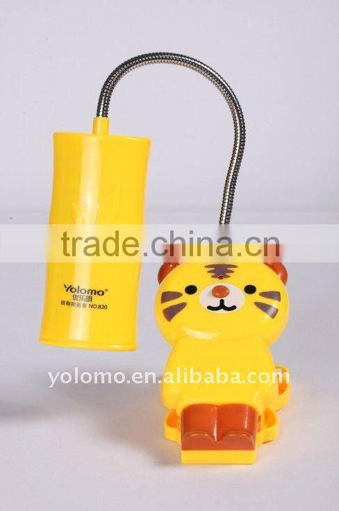 Rechargeable Energy Saving LED Clip Cartoon Table Lamp