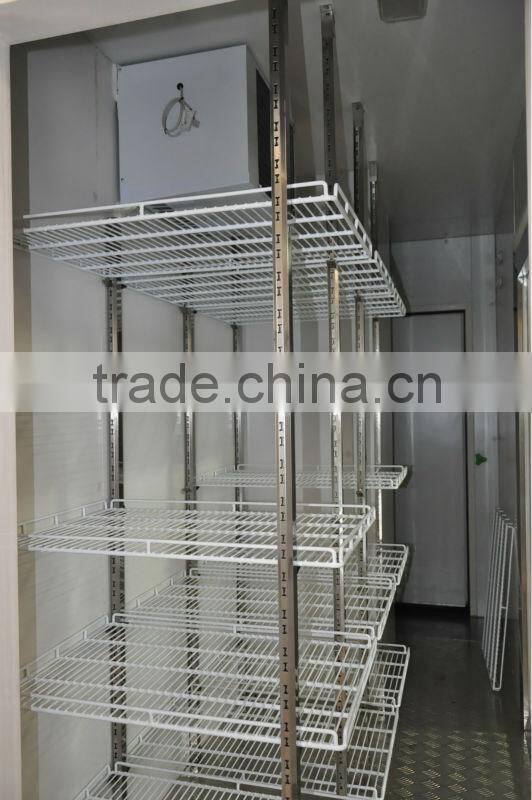 Glass door walk in cooler with entrance door