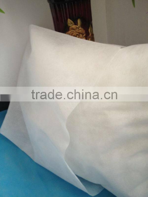 comfotable airline pillow