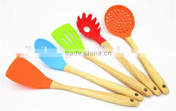 kitchen utensils silicone slotted cooking turner