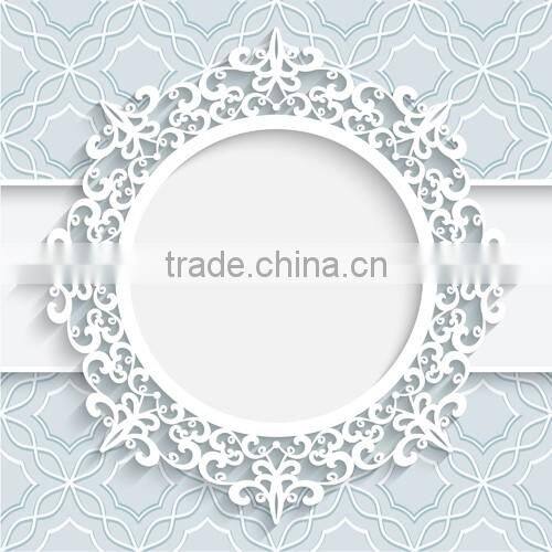 Paper photo frame with cutout paper lace
