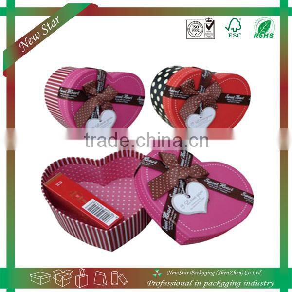 heart shape chocolate packaging box with clear PET/PVC window