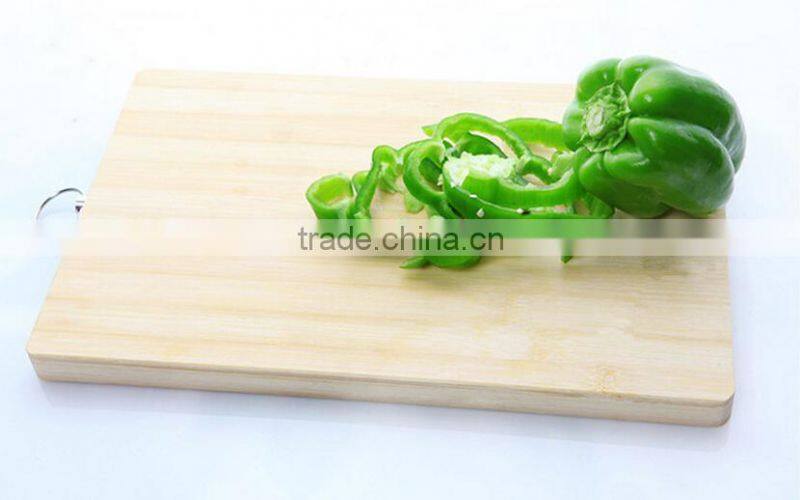 2015 kitchen metal tab fashion vegetable bamboo cutting boards wholesale