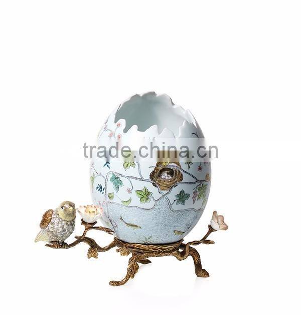 Elegant Porcelain Jar Vase With Brass Base, Blue & White Design Ceramic Egg Shaped Vase, Home Decor Imitate Bird Flowr Pot
