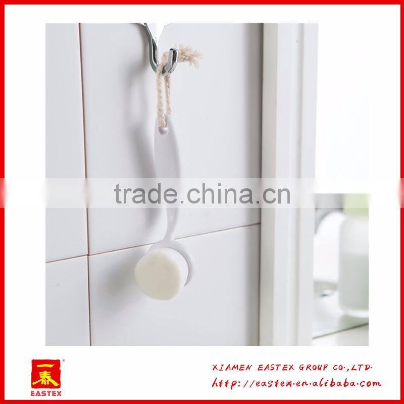 Soft facial use cleansing brush to go effectively black head