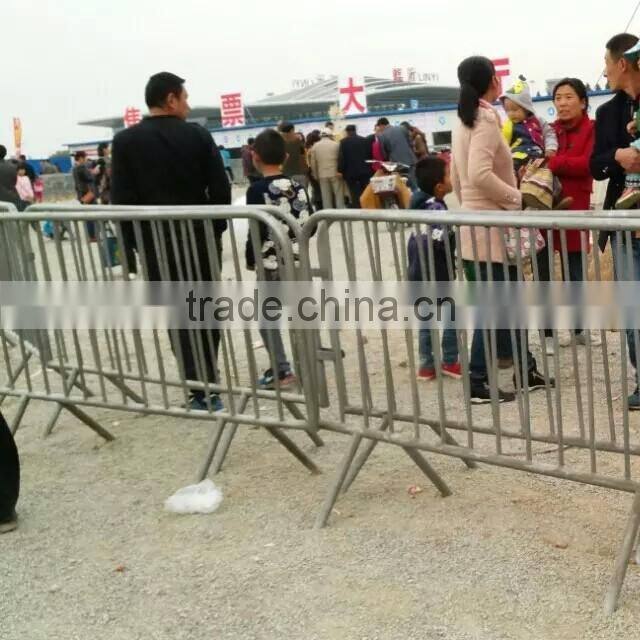 High quality steel traffic crowd control barrier for sale