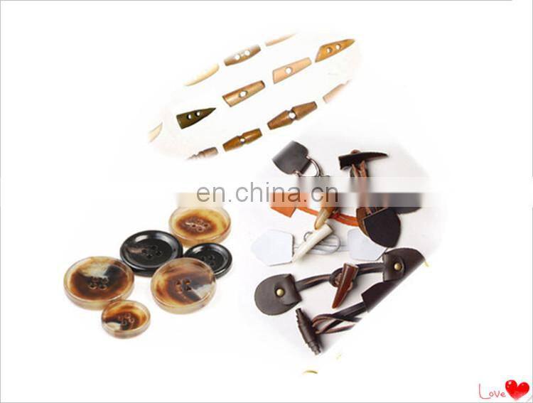 Good Quality 2 Holes 4 Holes Plastic Button