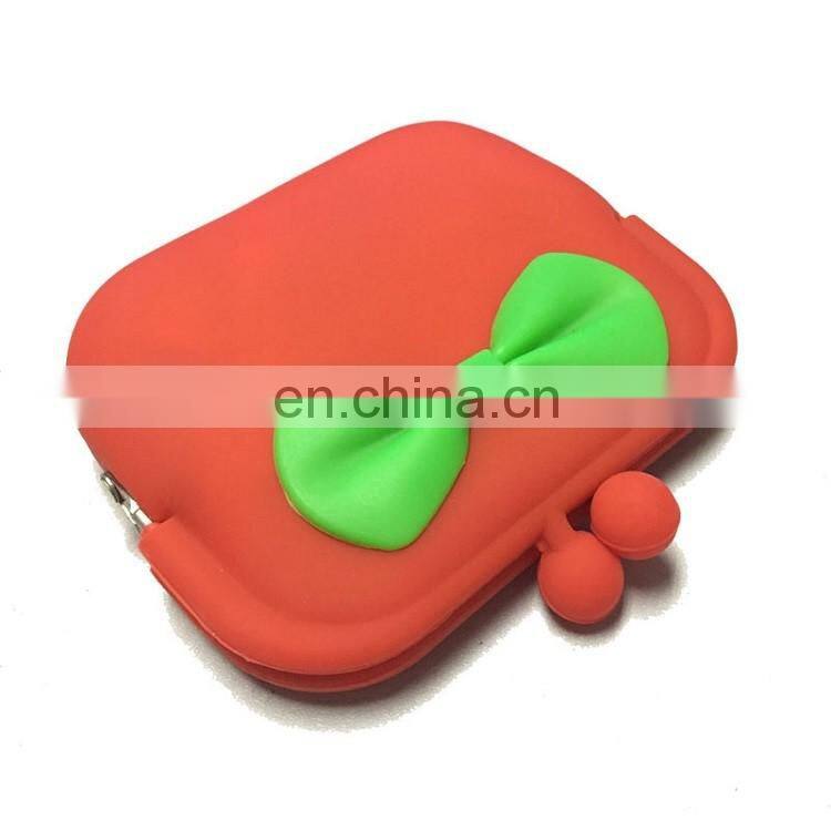 Kisslock Lady Fashion Coin Purse Customized Women Silicone Change Purse Wallet