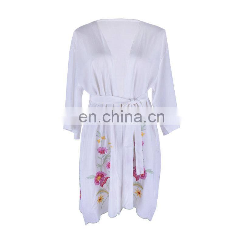 2019 New Bohemian Floral Embroidered Three Quarter Sleeve Self Belted Summer Beach Dress White Cotton Tunic Women Beachwear