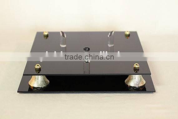 Soccer ball display case full size 85% UV filtering acrylic memorabilia collectible showcase with clear pegs to hold soccer ball