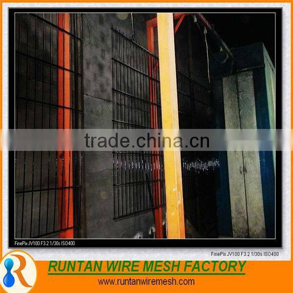 2014 Factory galvanized and power coated Double wire fence (Professional ,Since 1989 )