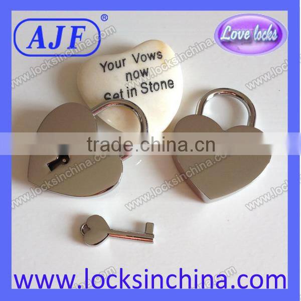 AJFdecorative heart padlocks for valentines day promotional items
