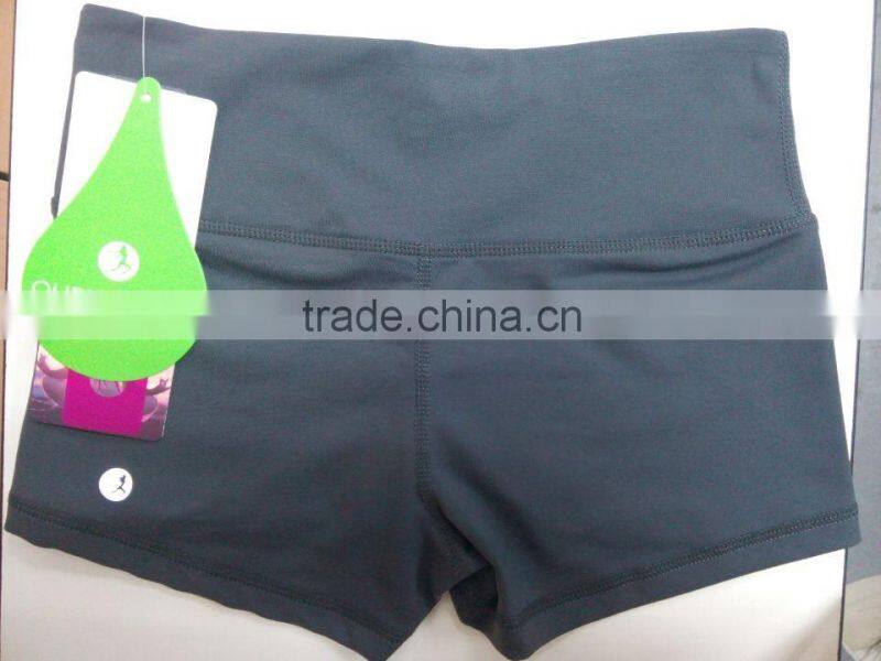 CUSTOM Hot yoga crossfit shorts for yoga made of wicking yoga apparel for woman