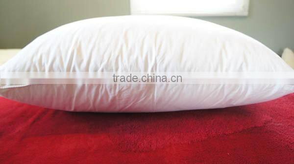 DACRON Memorelle Fiberfill Pillow