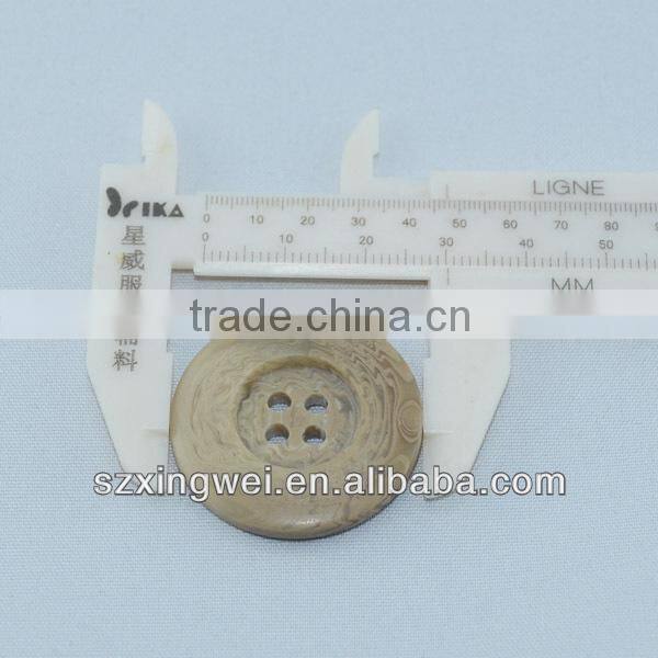 Four holes dye resin button With magic style totally Eco-friendly