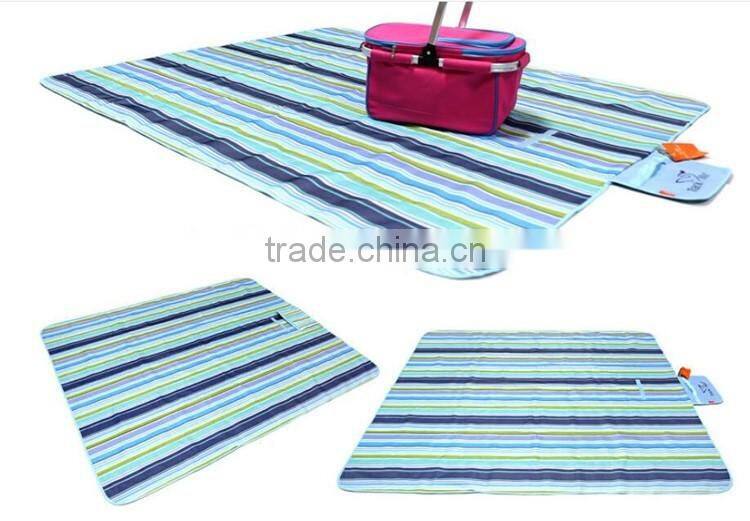 Cheap Custom Logo Oxford Outdoor Straw Foldable Beach Mat