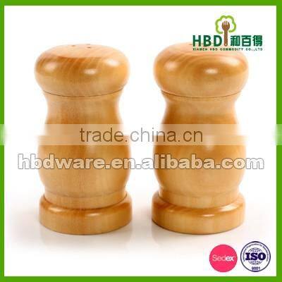 High quality wood salt and pepper shaker set