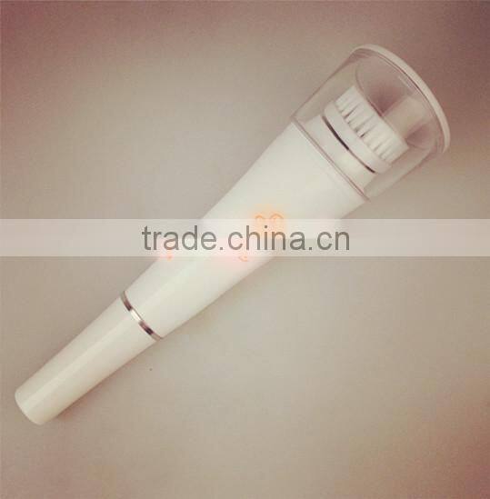 Fashionable Design OEM Factory Face Massage Brush 360 Degree Rotation