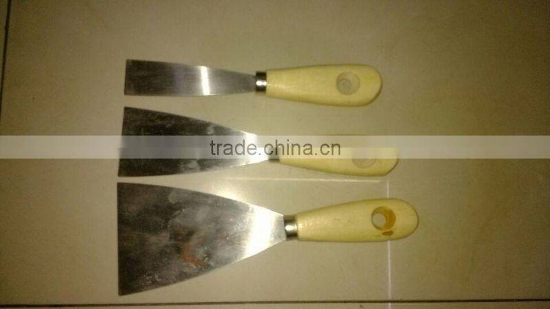 3 pieces plastic wall putty knife with wooden handle