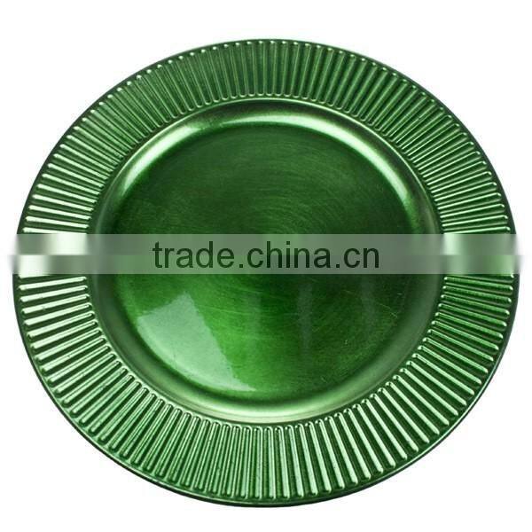 33cm white round sunflower style plastic charger plate