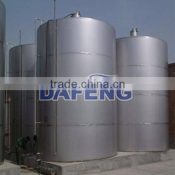 Stainless steel water storage tank