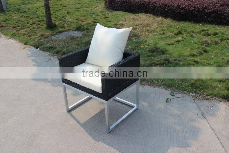 CF895 elegant garden furniture black rattan dining table and chairs