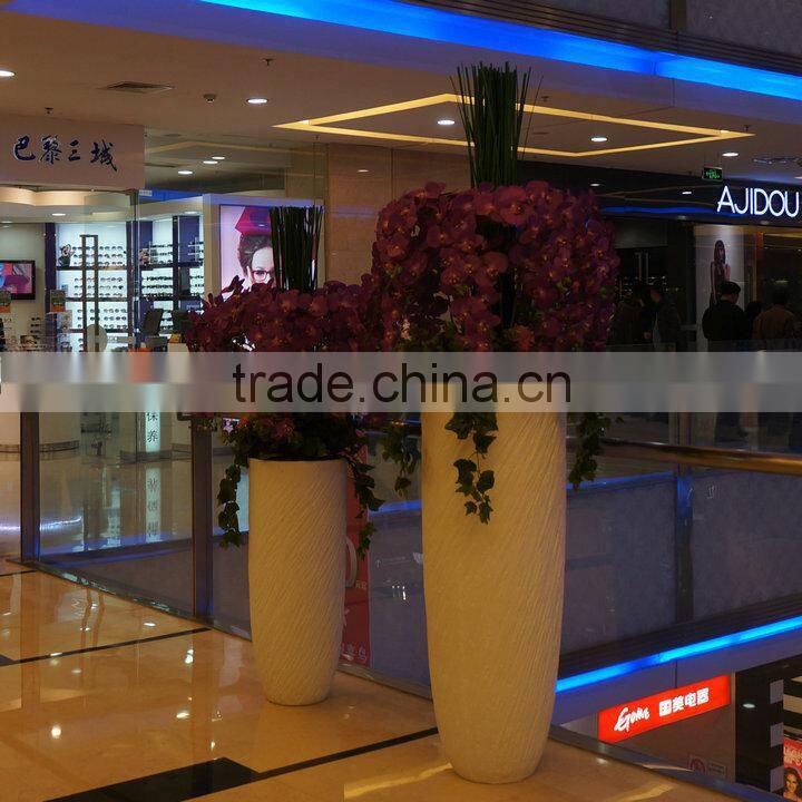 Customized made fiberglass flowerpot