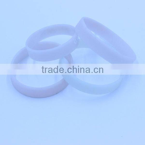 1/2 inch UV color change silicone bracelet