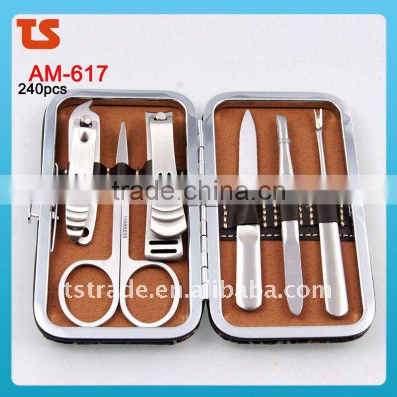 Fashion 5PC Nail Manicure Set Tools AM-517