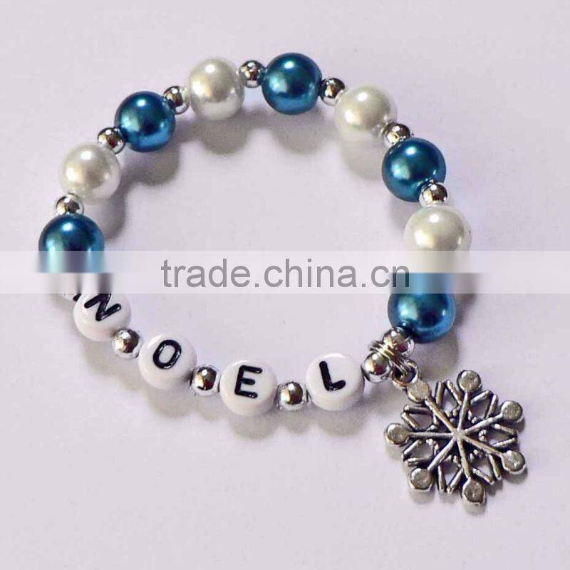 snowflakes Charm Bracelet, Personalized Name Bracelet, Party bracelet for child kids,little girl's pearl bead Christmas jewelry