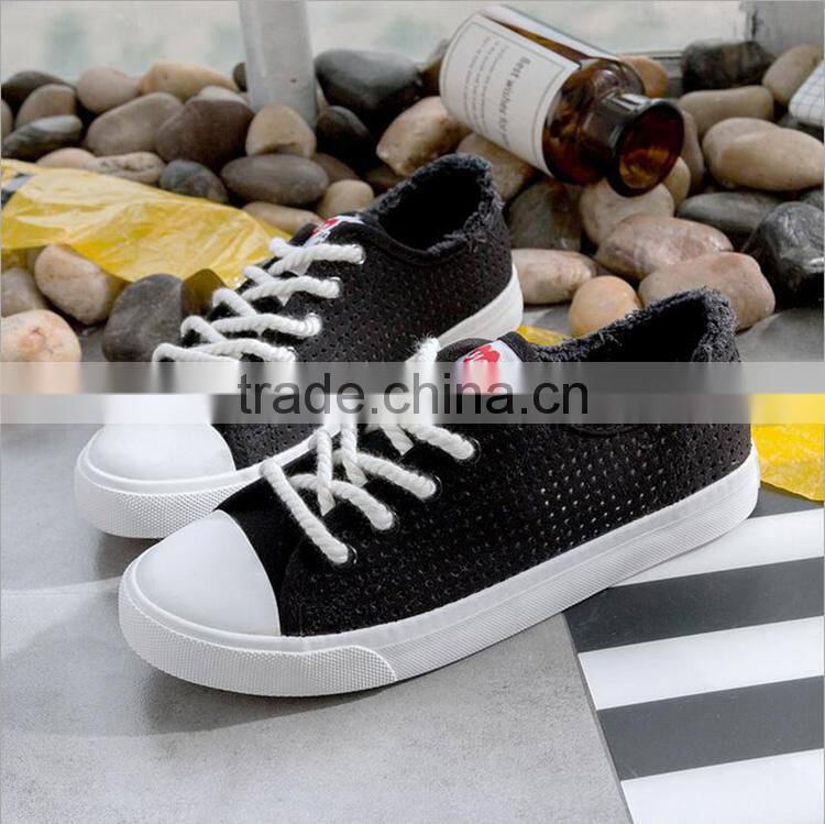Woman net surface ventilation hollow canvas shoes wholesale from CHlNA
