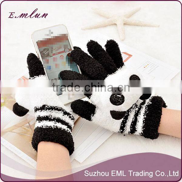 2016 Hot Sale Knitted Cute Cartoon Winter Finger Gloves