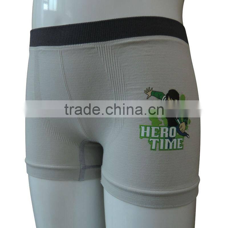 Best quality and fashion design seamless boy boxers