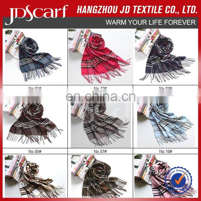 Alibaba supply Women Autumn Winter fashion acrylic scarf