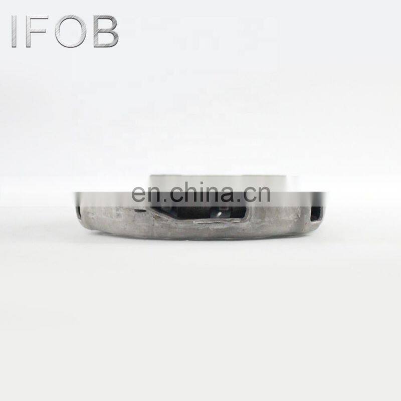 IFOB Clutch Cover For Toyota Corolla AE111 ZZE112 ZZE121 AE101 31210-12201