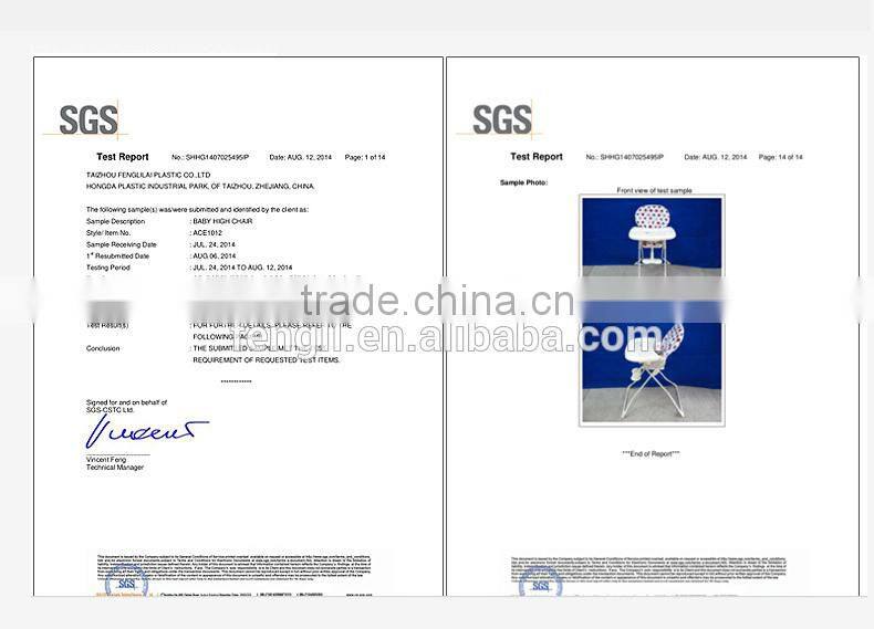 Baby dinging chair with large tray