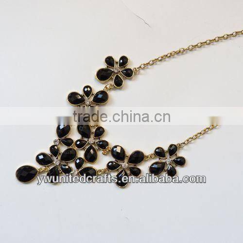 2014 chunky bib necklaces