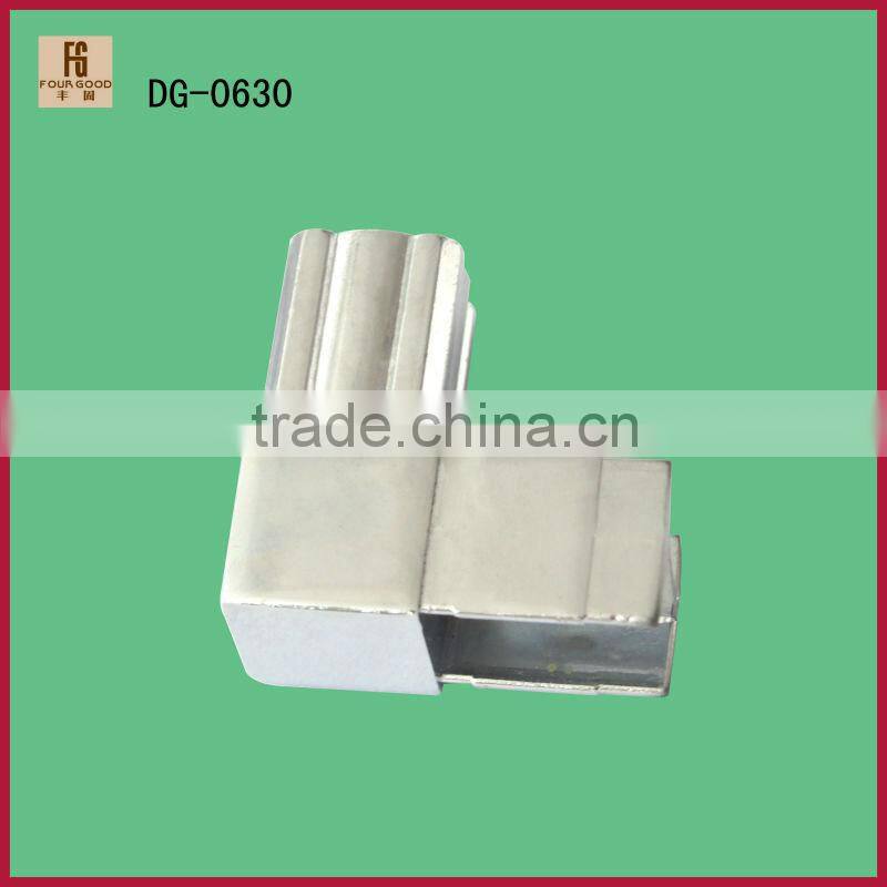 metal fastener for display clothes