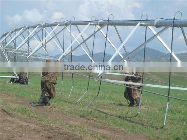 China manufacture Water-saving Center Pivot irrigation System for sale