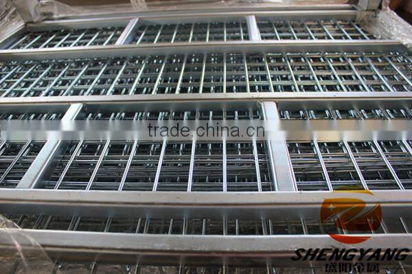 Hot recycle collapsible stillage cages galvanized metal wire mesh storage bins factory warehouse used storage cages with wheels