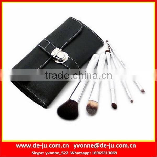 Beauty Girls Travel Makeup Brush