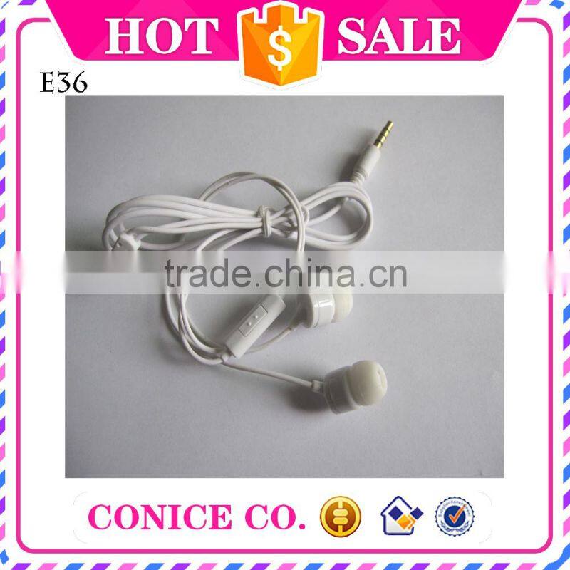 hot sale promotion white earphone of high quality sound for cellphone with mic