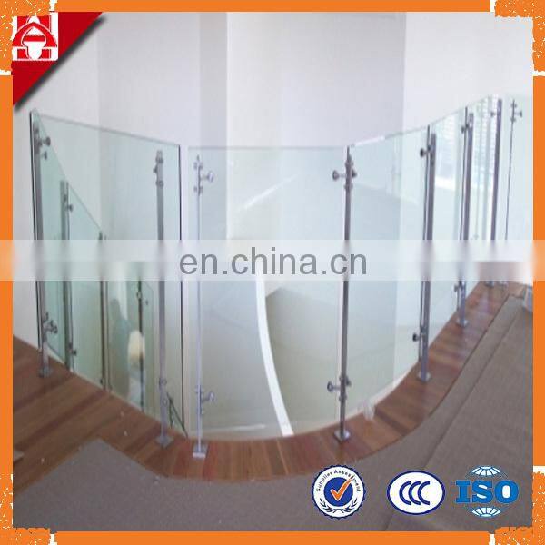 Glass Designs for Entrance Doors